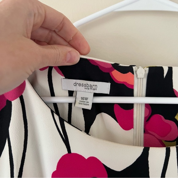 Dress barn woman floral dress size 16 W - Picture 4 of 6